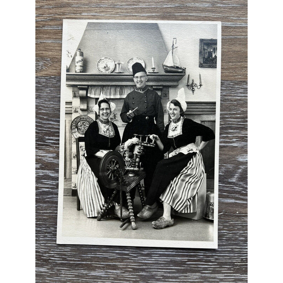Other - Vintage Postcard Dutch Family Netherlands 1956